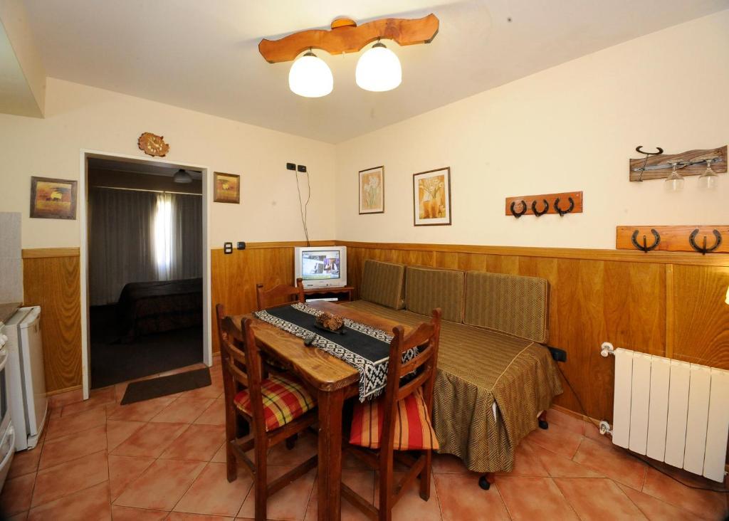 Puente Austral Aparthotel San Carlos de Bariloche Szoba fotó